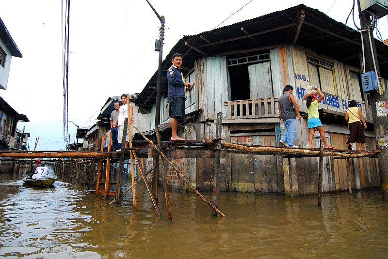 Laura i Astronom-60.JPG - Ostatnie spojrzenie na Belem, zaraz ruszamy do dżungli... (Zdjęcie: Laura i Astronom)